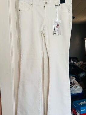 Women's White Bootcut Jeans - Stretch Bootcut premium designs